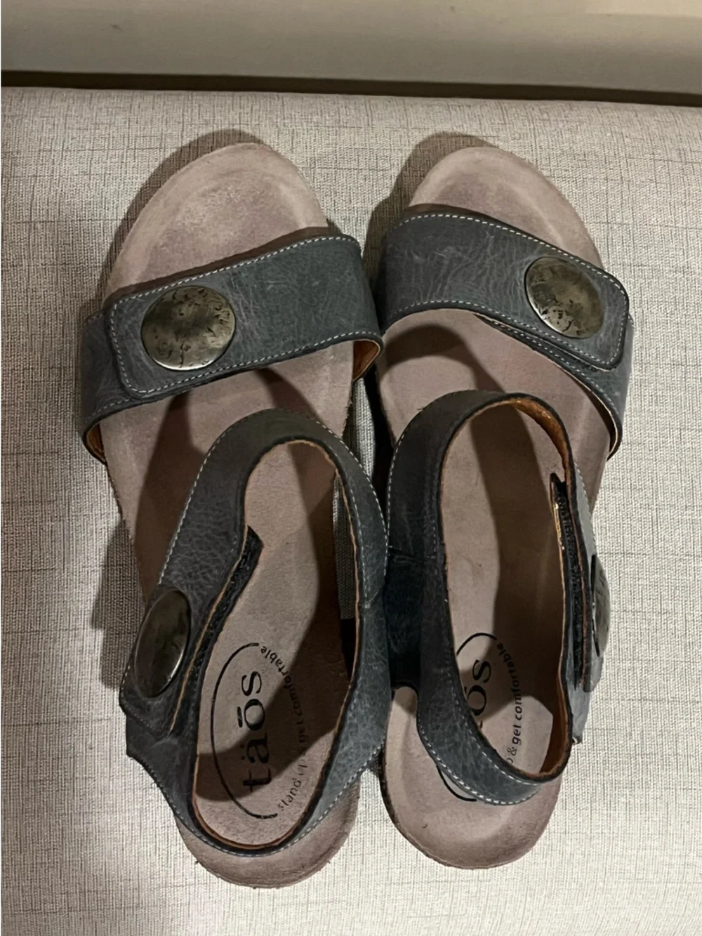 Taos Footwear taos carousel